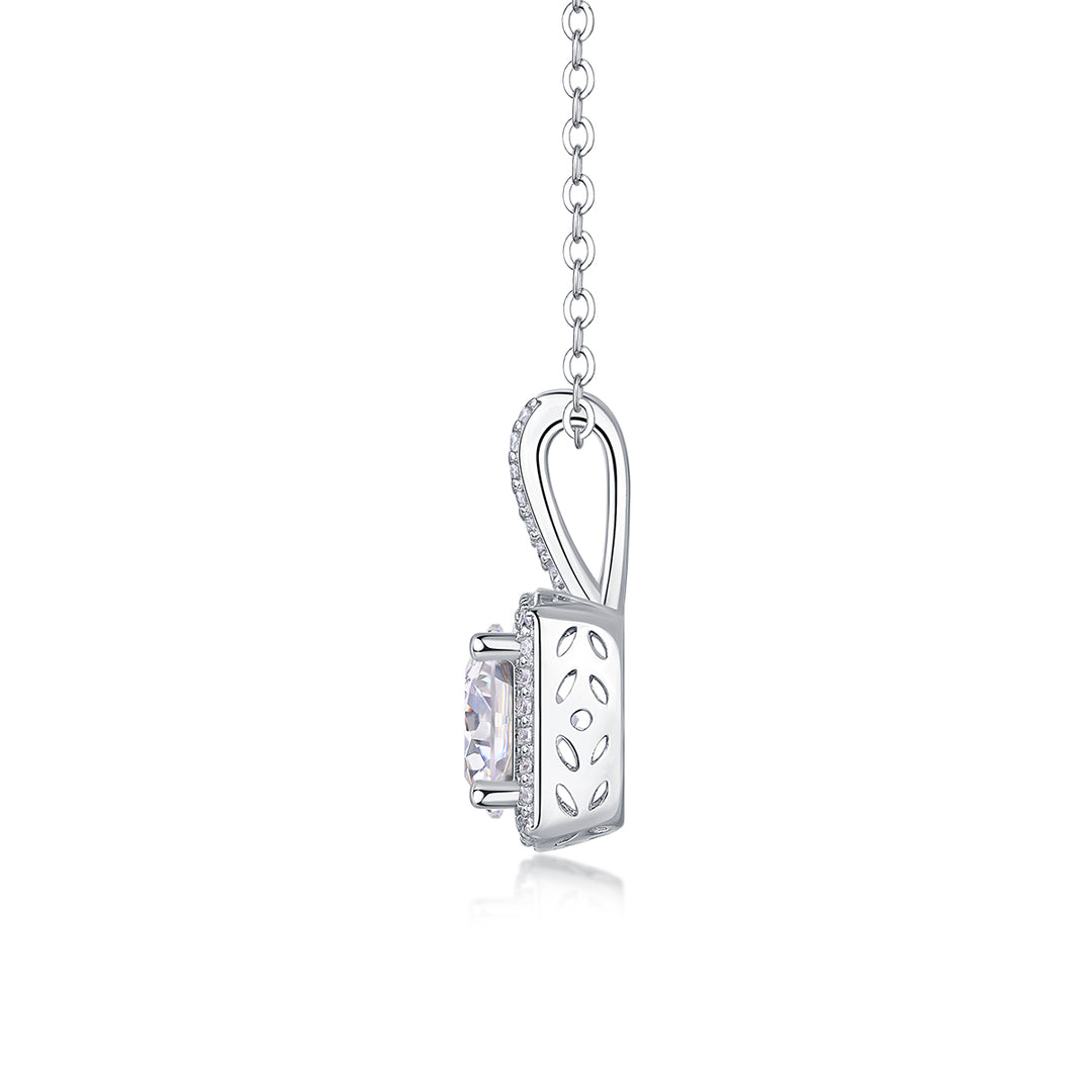 Moissanite Pendant Necklace (2 carat)